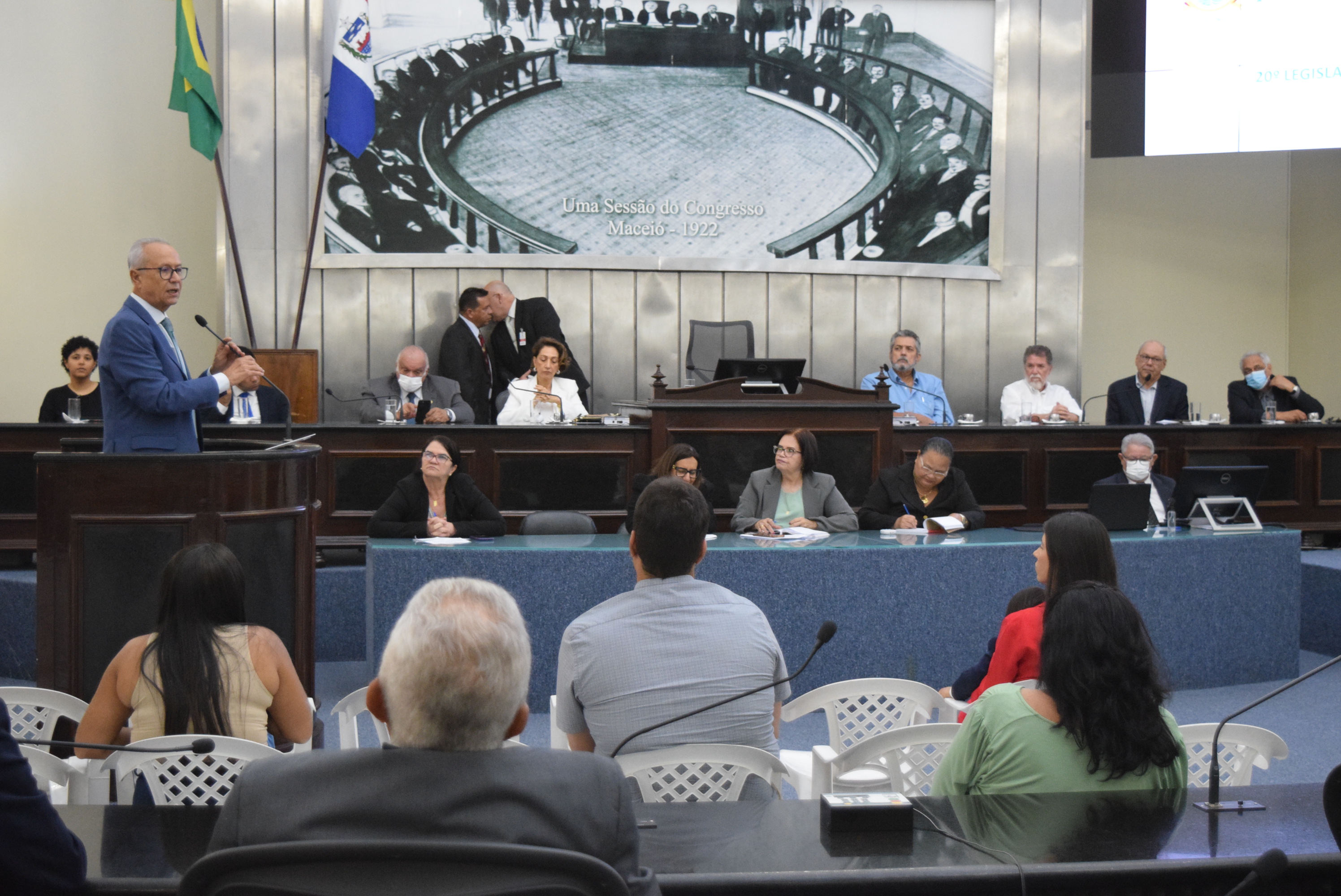 Parlamento homenageia Centenário de Sandoval Cajú