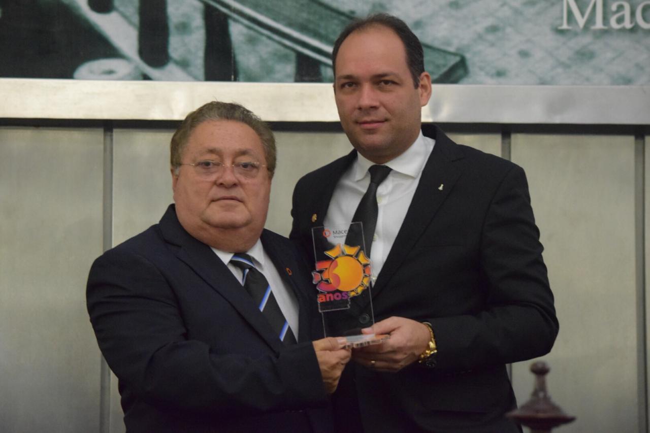 Parlamento homenageia passagem dos 30 anos do Maceió Shopping