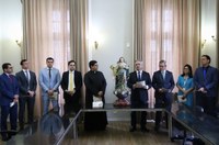 Parlamento recebe a visita da imagem de Nossa Senhora dos Prazeres