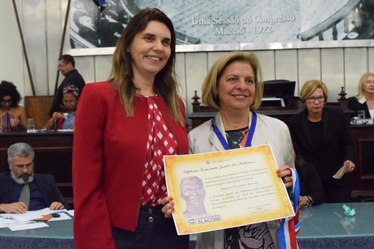 Patrícia Mourão é agraciada com a Medalha do Mérito Zumbi dos Palmares
