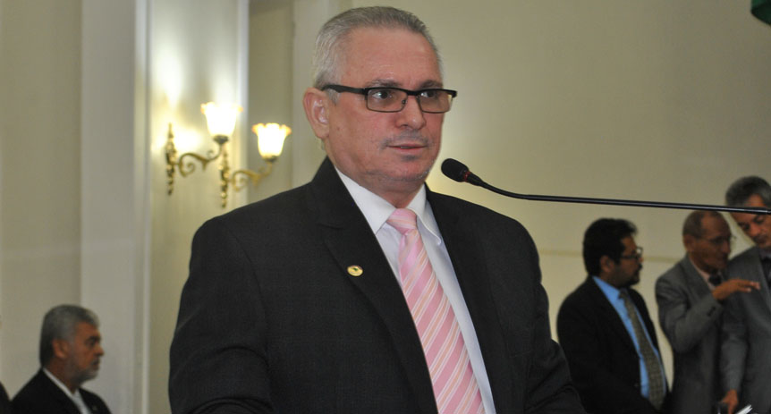 Plano Estadual de Educação e a questão da ideologia de gênero são debatidos em plenário