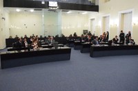 Plenário aprova projeto que reduz alíquotas do IPVA