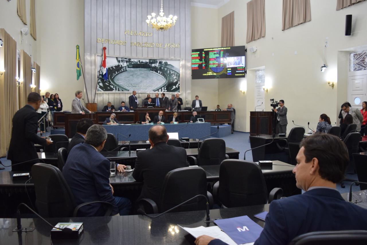 Plenário derruba veto ao projeto que institui o Programa de Conscientização sobre a Síndrome de Irlen