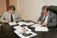 Poder Legislativo e Tribunal de Justiça assinam convênio para cessão de servidores