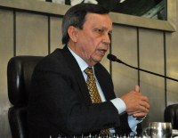 Dantas e membros da Mesa Diretora respondem questionamentos sobre auditoria