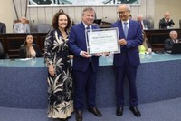 Procurador de Justiça Walber Valente recebe Título de Cidadão Alagoano em sessão solene