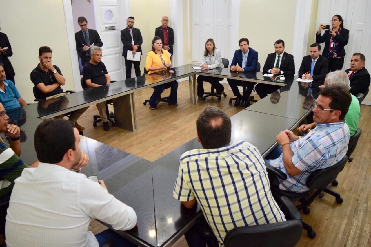 Produtores da Bacia Leiteira reforçam pedido de apoio ao Parlamento