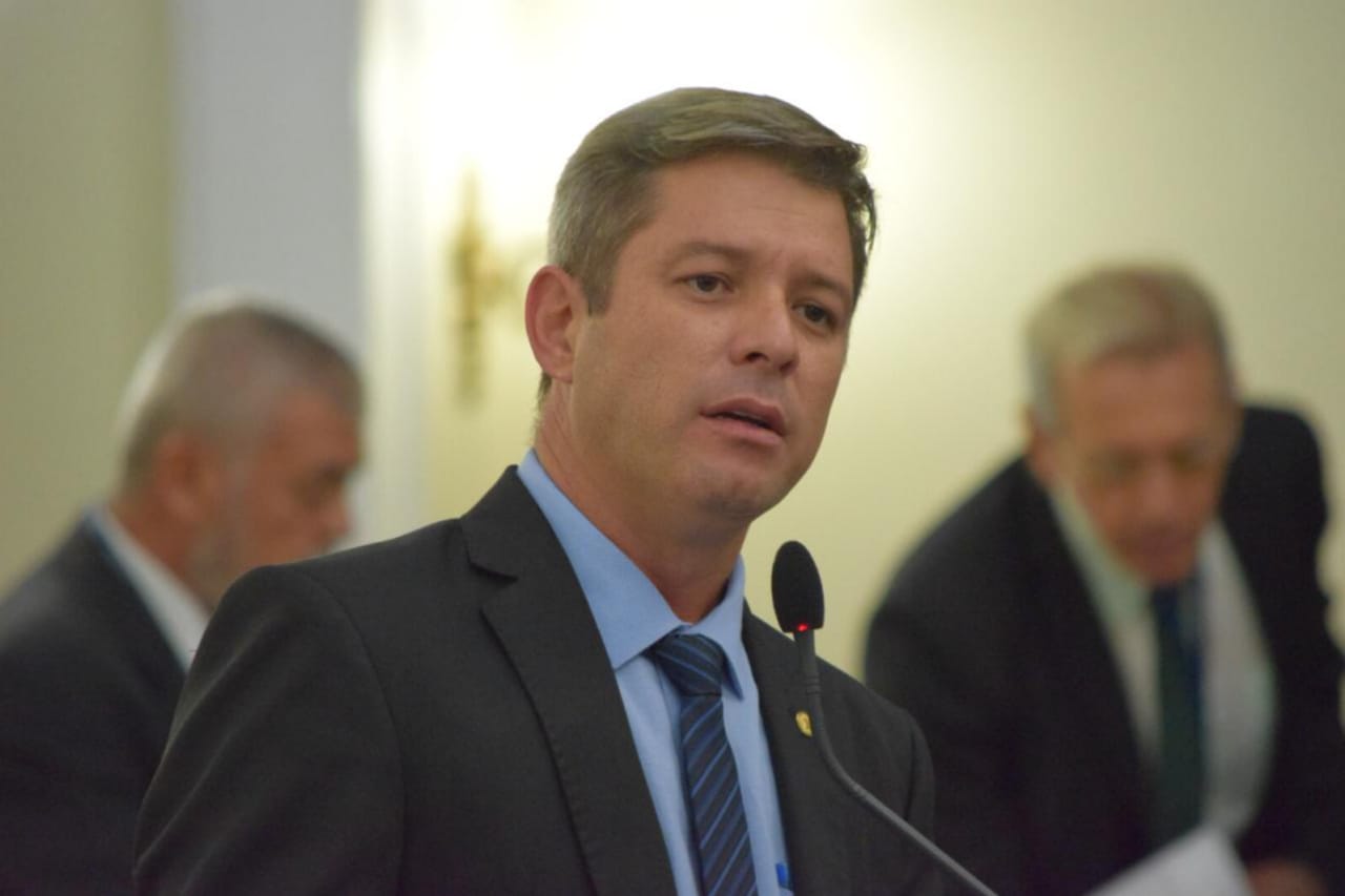 Projeto proíbe inaugurações de obras inacabadas em Alagoas