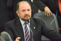 Publicado parecer favorável ao projeto que torna obrigatório o "teste de urina" em recém-nascidos