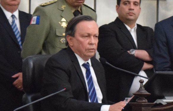 Reeleito, Luiz Dantas defende um Parlamento forte