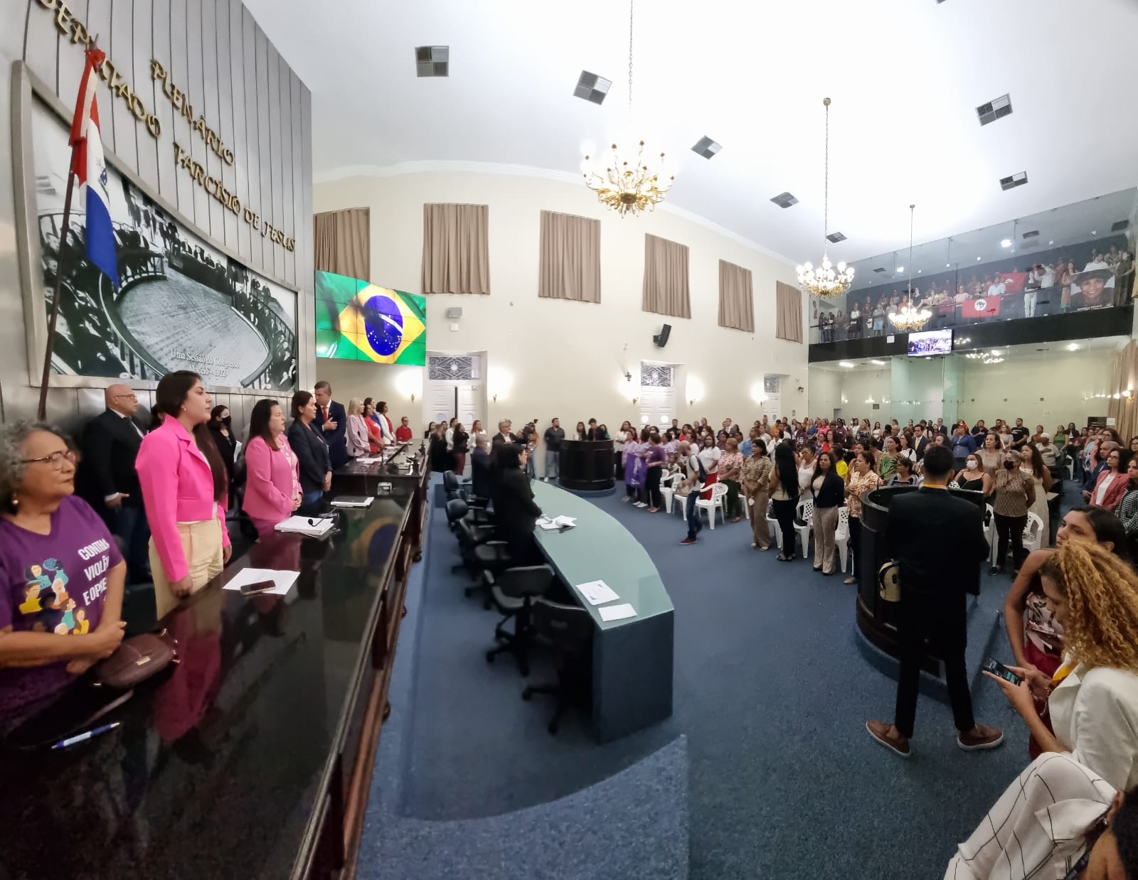 Representantes de diversos setores debatem o Dia Internacional da Mulher e o combate à violência