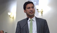 Rodrigo Cunha comemora sanção da lei do "Médico do Plantão" 
