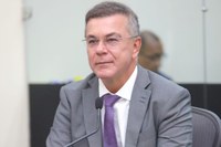 Ronaldo Medeiros celebra isenção do IR para quem ganha até R$ 5 mil