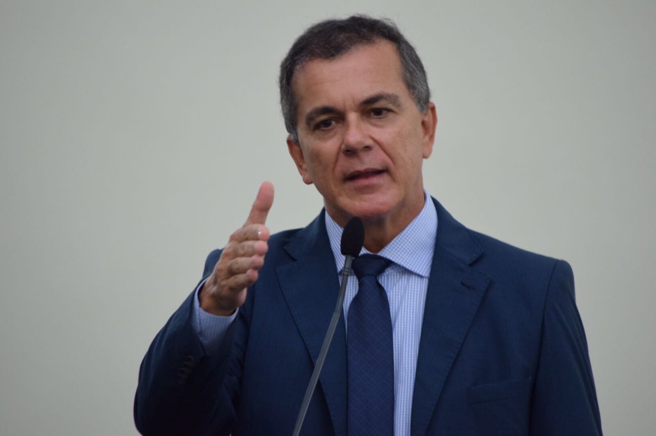 Ronaldo Medeiros critica alto índice de multas aplicadas pela SMTT de Maceió 