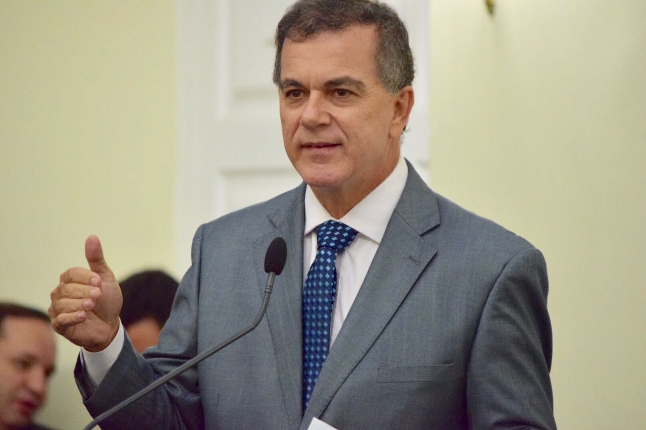 Ronaldo Medeiros critica projeto de reforma da previdência municipal de Maceió