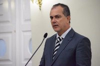 Ronaldo Medeiros denuncia "desmonte" no sistema de Previdência Social 