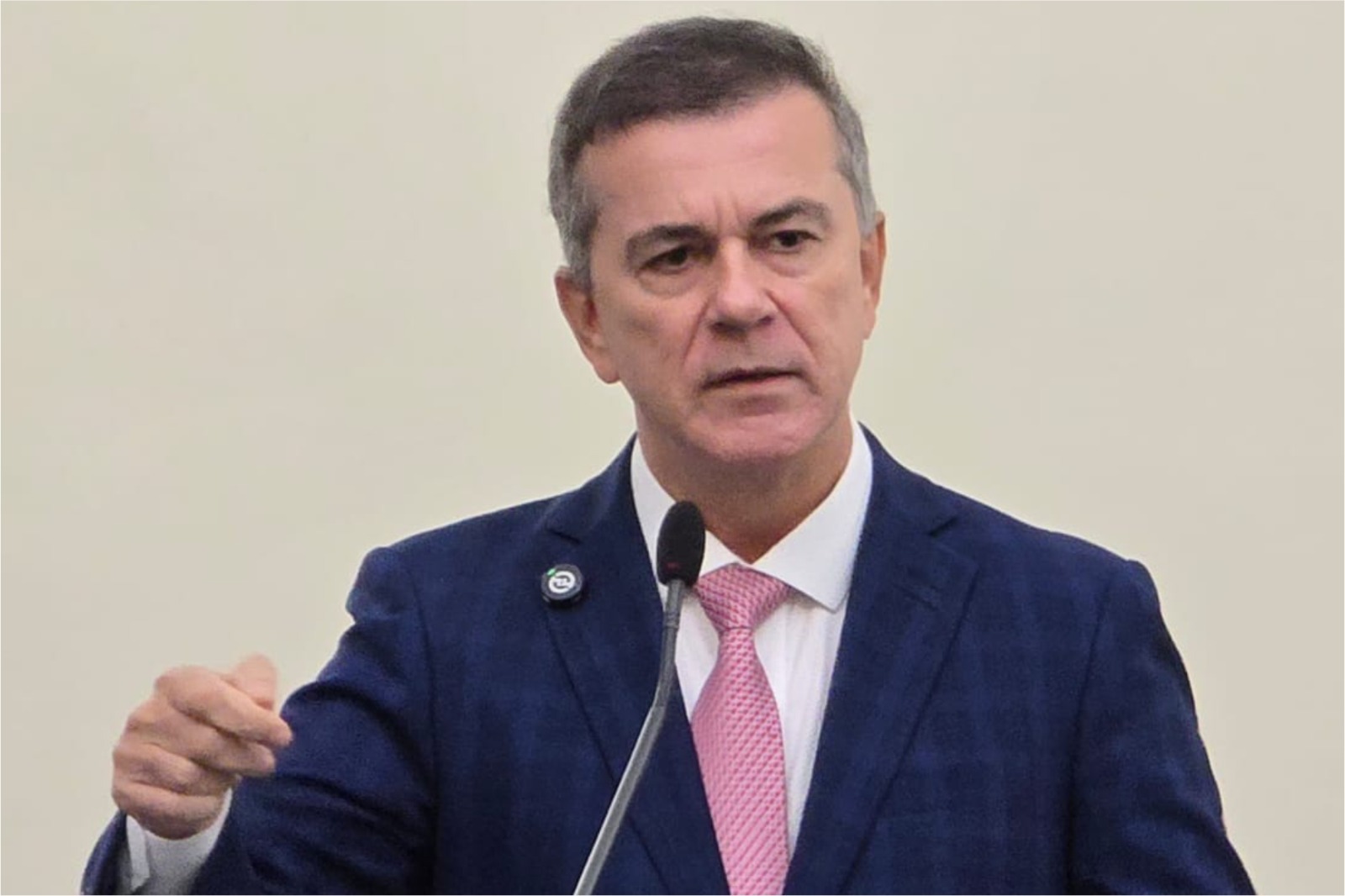 Ronaldo Medeiros repercute denúncia apresentada pela PGR contra Jair Bolsonaro