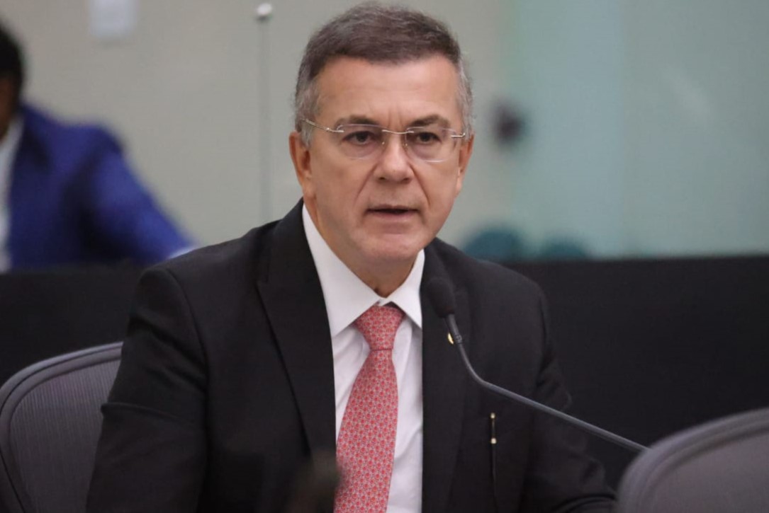 Ronaldo Medeiros repudia aumento da violência contra a mulher e destaca ações de enfrentamento