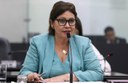 Rose Davino apresenta projeto para inclusão do curso de libras na Escola de Governo do Estado Rose Davino apresenta projeto para inclusão do curso de libras na Escola de Governo do Estado