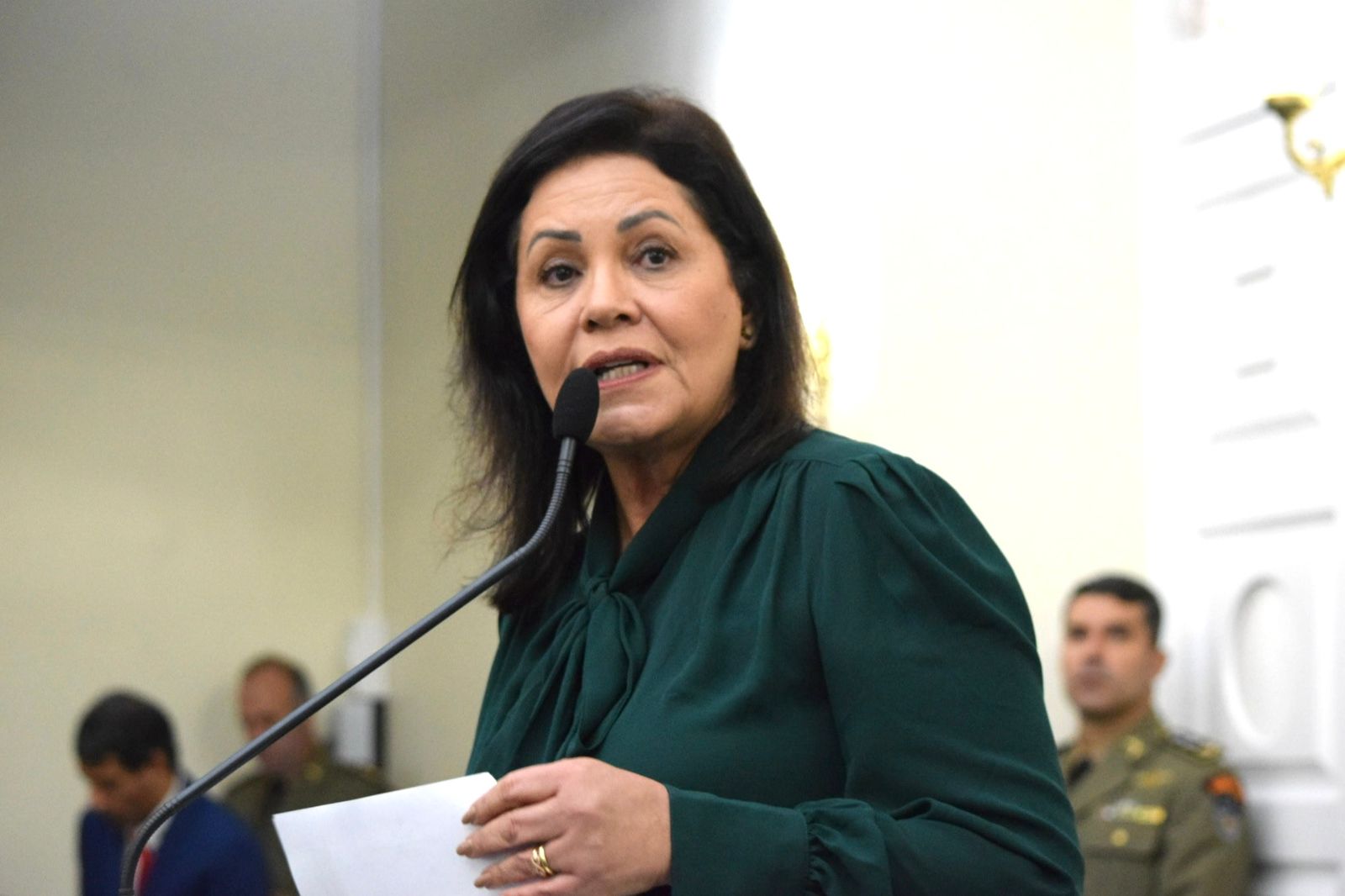 Rose Davino destaca 40 anos da TV Ponta Verde