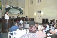 Secretária presta contas dos recursos do SUS no primeiro quadrimestre de 2015