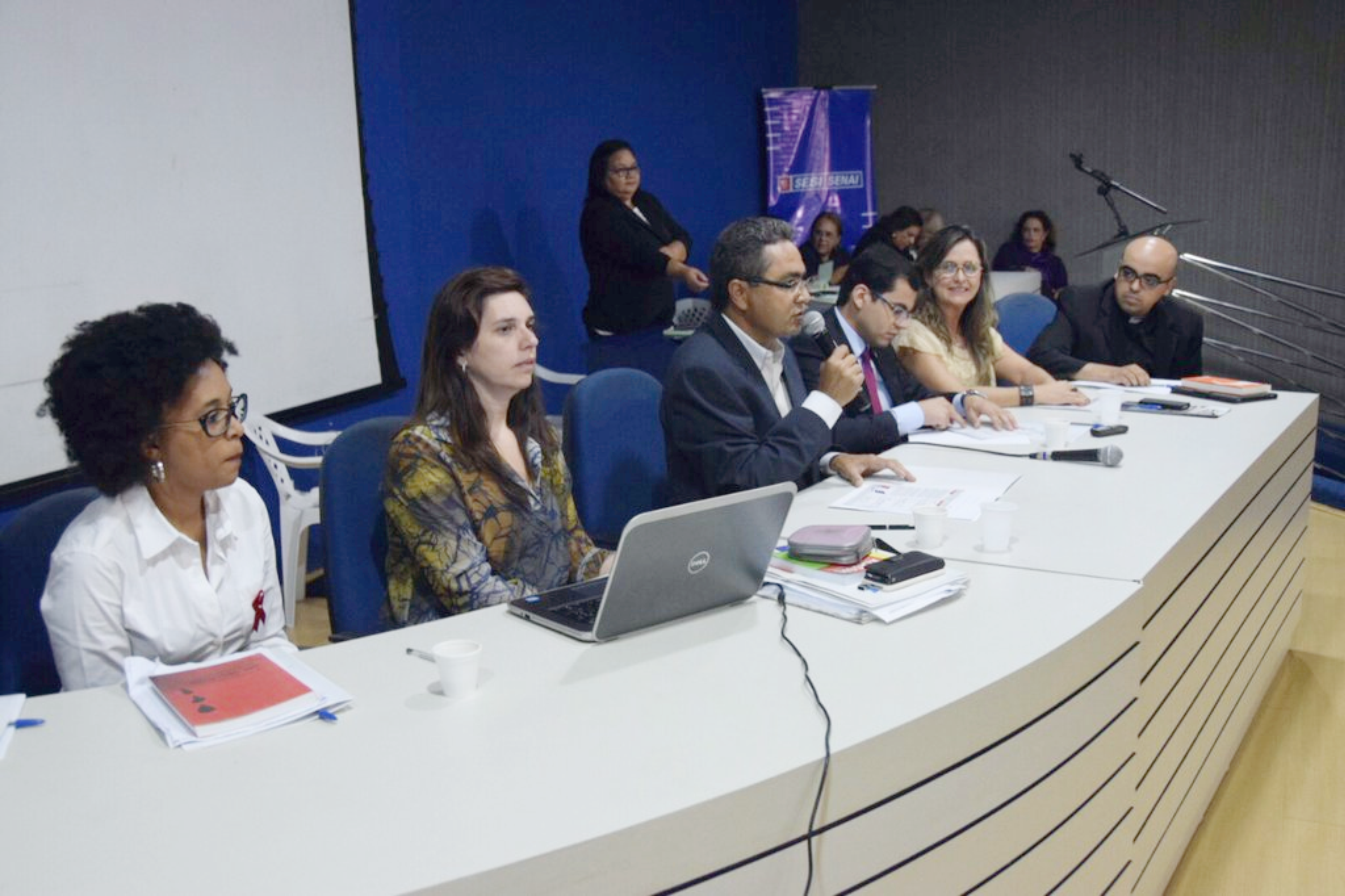 Seminário sobre o Plano Estadual de Educação debate igualdade de gênero e diversidade sexual