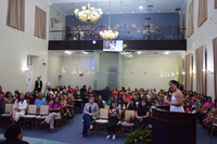 Sessão aborda o trabalho invisível das mulheres no lar