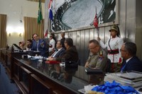 Sessão conjunta da Assembleia e Câmara homenageia militares da Bahia e do Maranhão