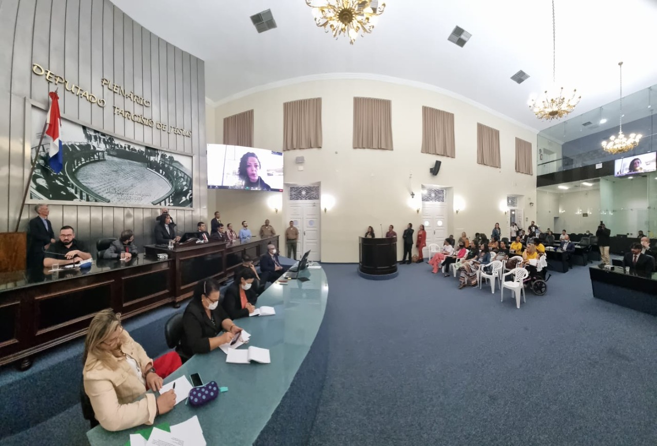 Sessão Especial discute uso da Cannabis Medicinal na Saúde Pública