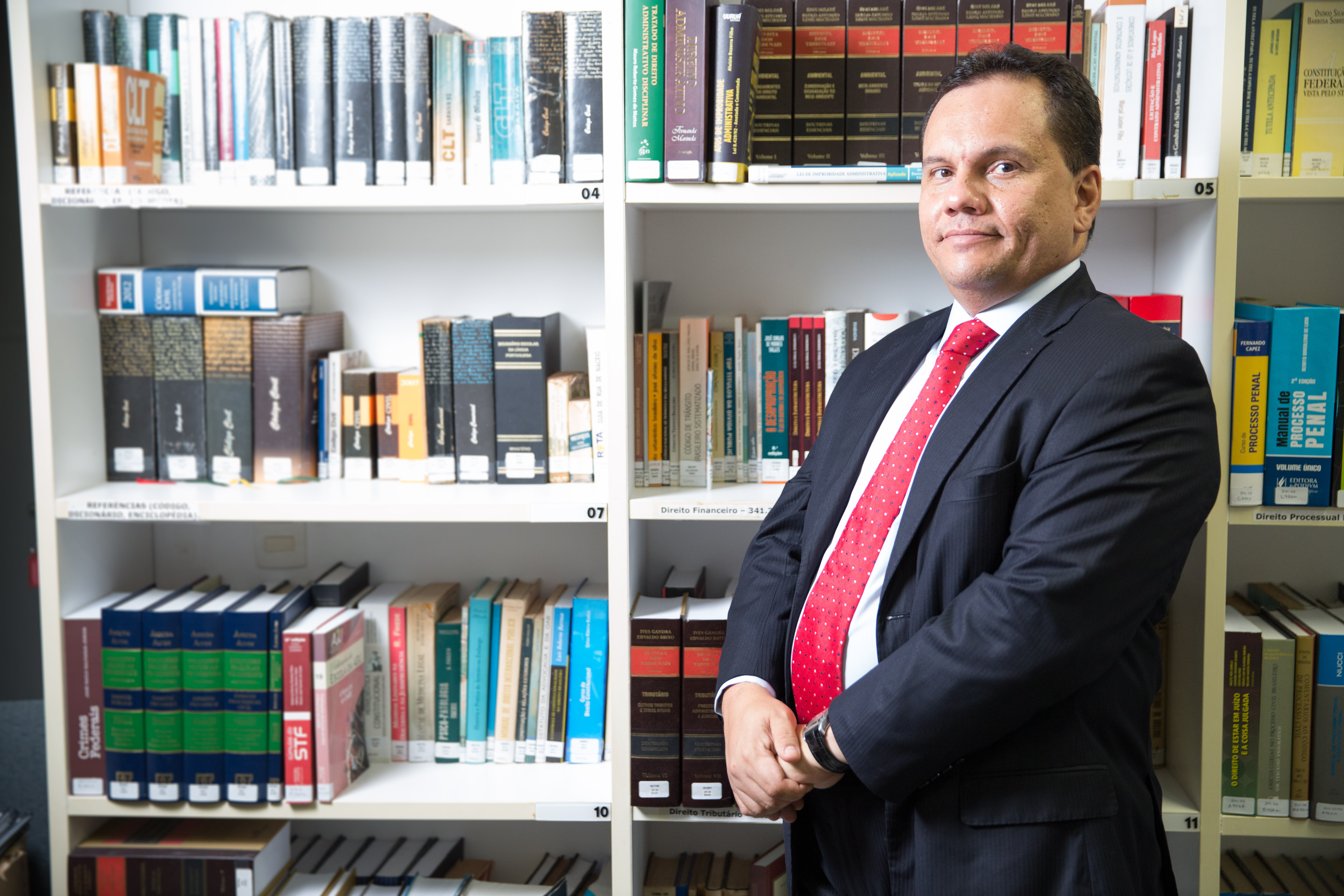 Sessão solene prestará homenagem ao advogado Fernando Maciel