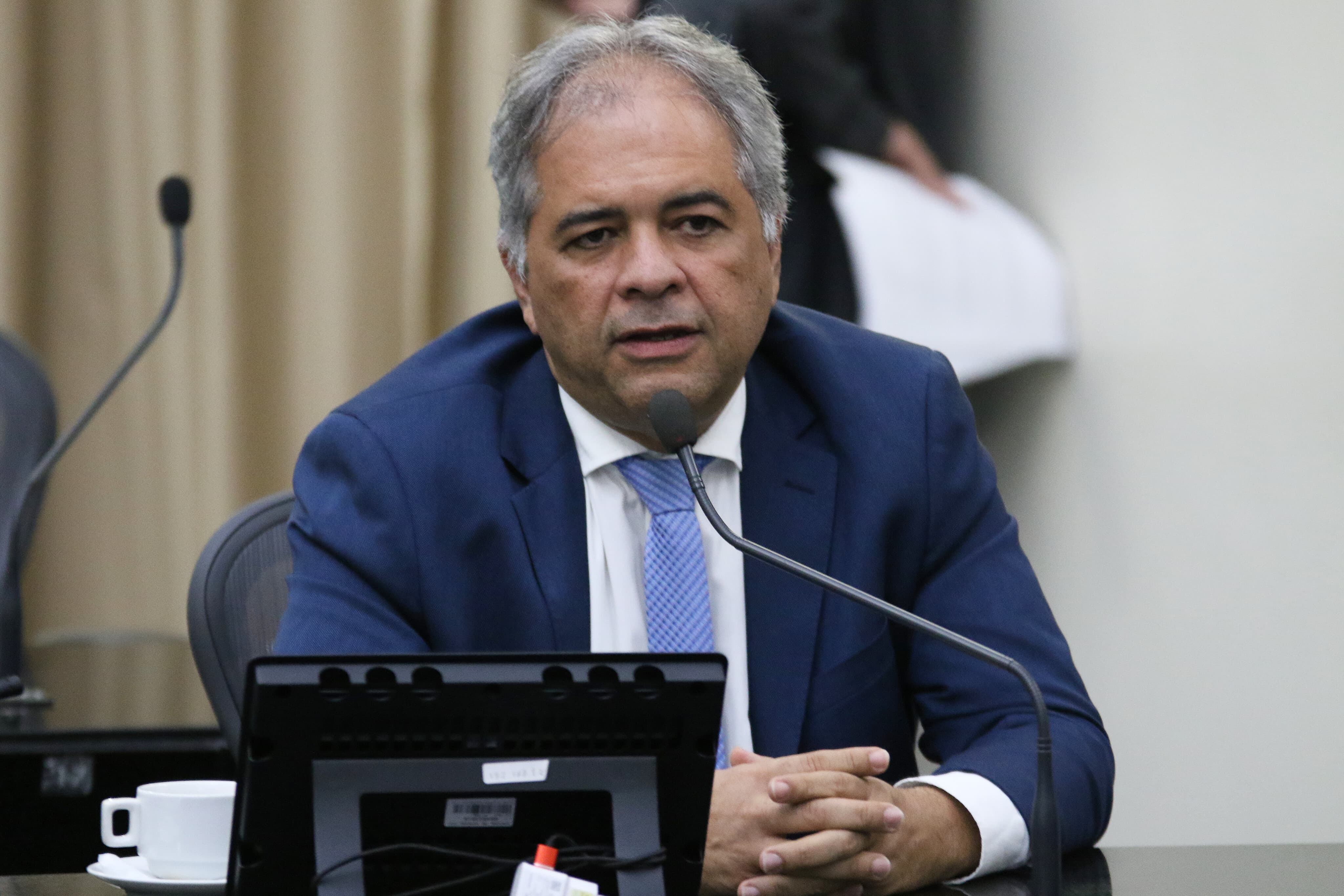 Silvio Camelo destaca empenho de Comissões na análise do projeto de reajuste dos servidores