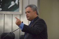 Silvio Camelo propõe utilização de energia limpa para iluminação de rodovias estaduais