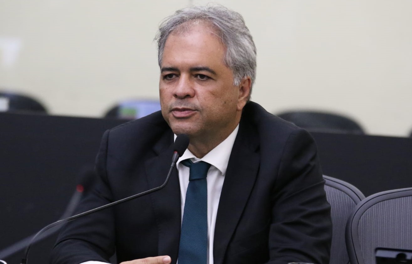 Silvio Camelo se solidariza com campanha pela aprovação da PEC que restabelece exigência de diploma para jornalista