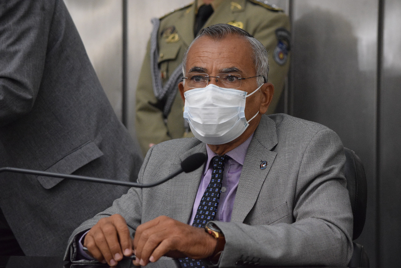 Tarcizo Freire solicita restabelecimento do fornecimento de água para povoado de Major Izidoro