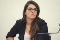 Thaise Guedes apresenta projeto que institui a Campanha Estadual Maria da Penha