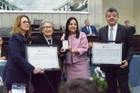 Virgínia Lyra é homenageada na Assembleia Legislativa